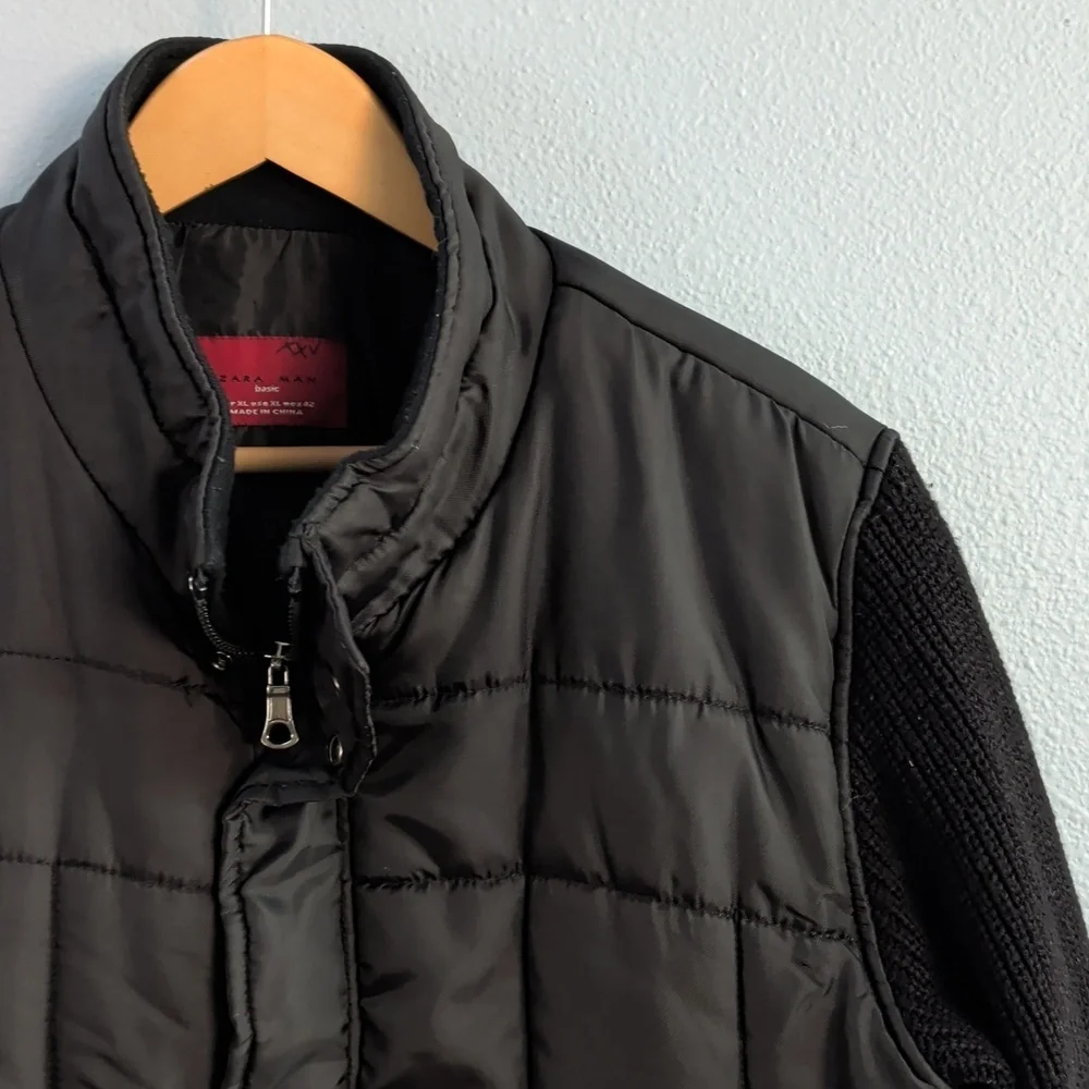Zara Man Basic Black Quilted Puffer Jacket with Knit Sleeves